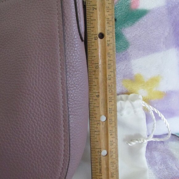 Coach Handbag Like New (Authentic) - Picture 5 of 8